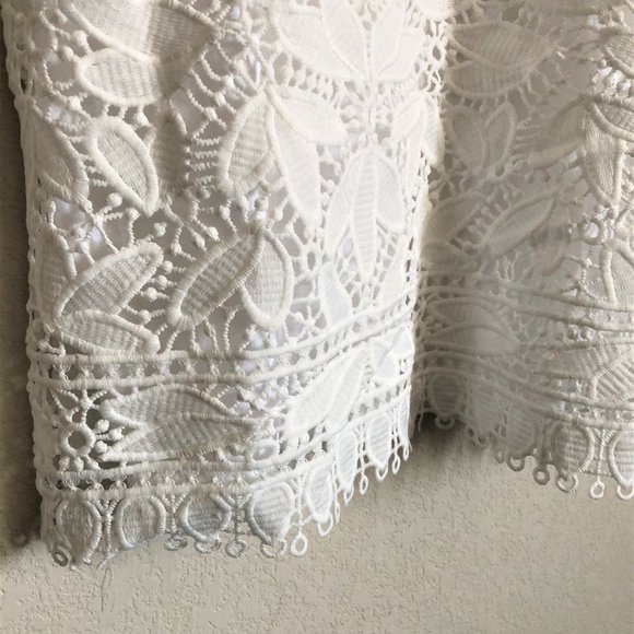 NWT Loft Lace Shell Top - Picture 7 of 9